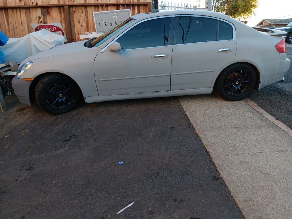 2004 Infiniti G35