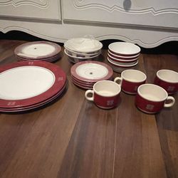 ROYAL PRESTIGE RUBIS 22 PIECES SET NEW