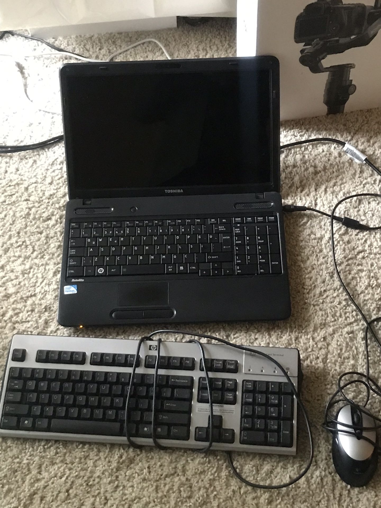 15” Toshiba laptop