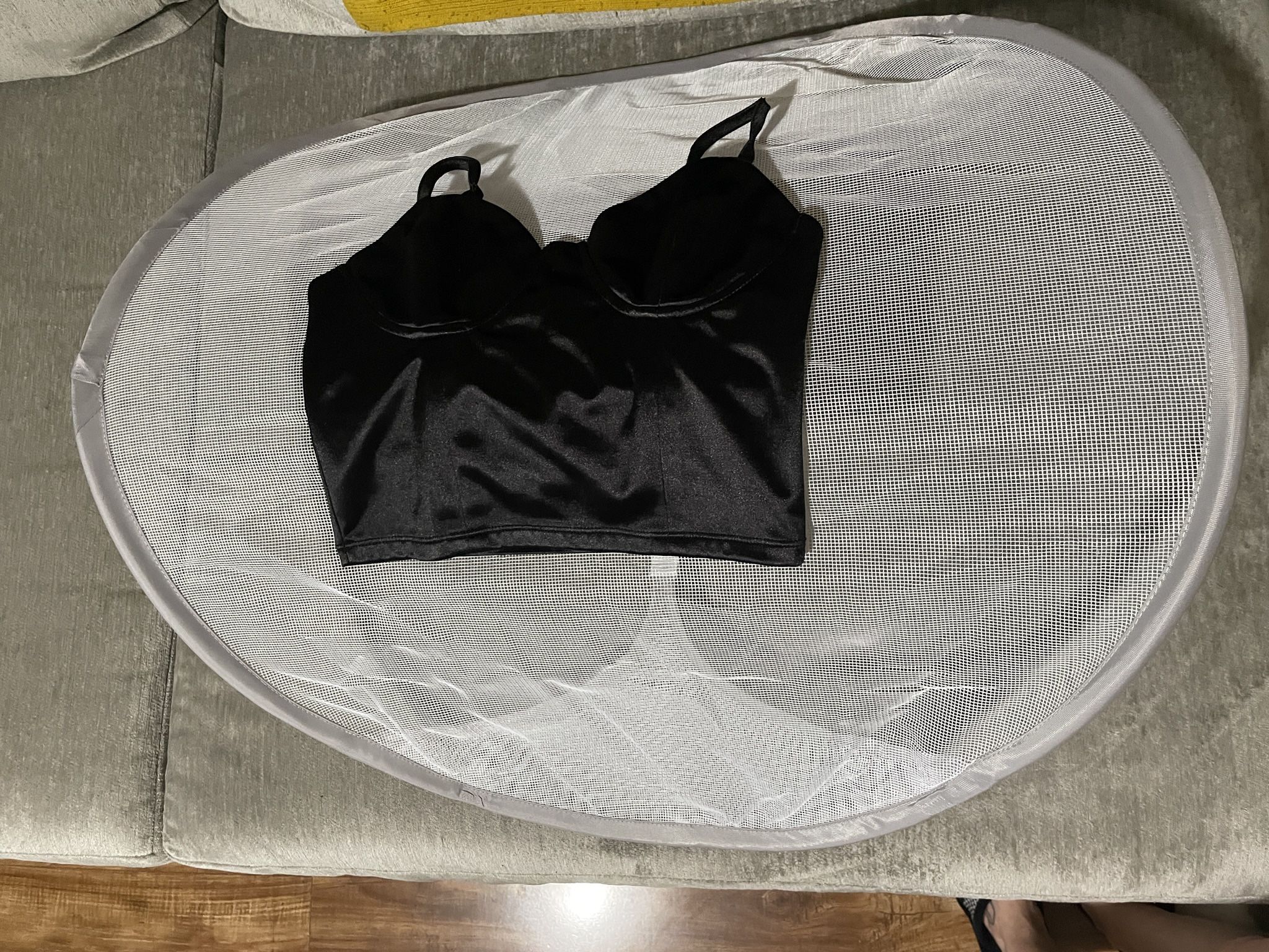 BRAND NEW Container Store Foldable Pop-up Top & Sweater Drying Rack
