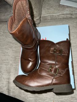 Carters girls brown boots size 11