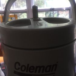 New Coleman Drink Cooler 