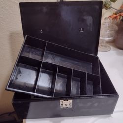 Cash Box 