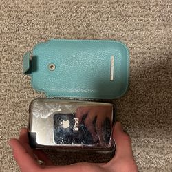 Tiffany And Co Wallet With iPod 