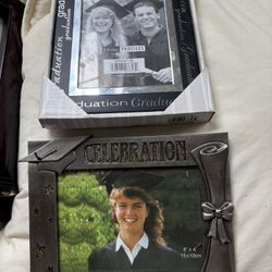 Graduation Album It Frames. New 