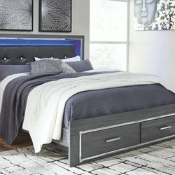 Lodanna Gray Queen LED Storage Bed

