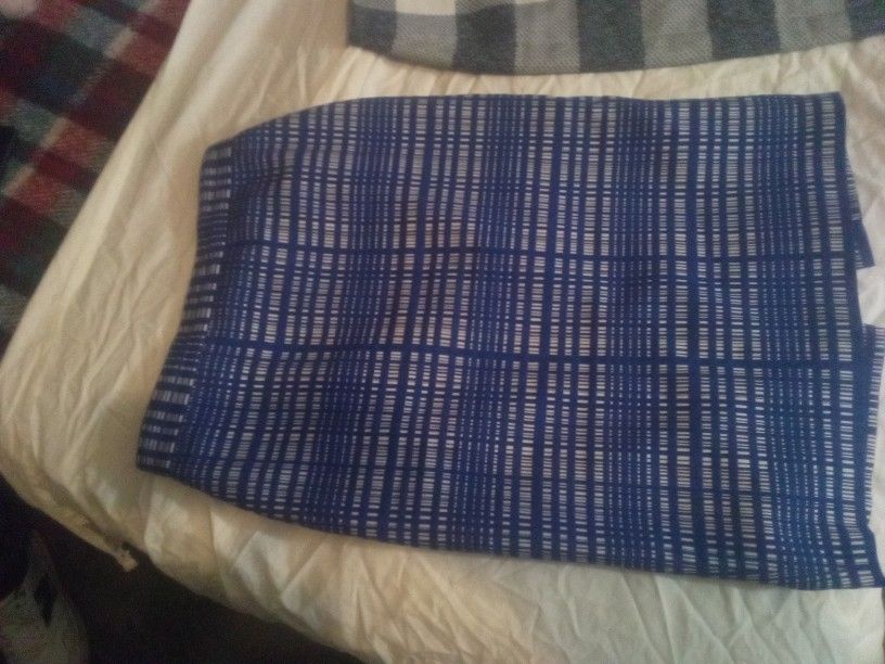 Banana Republic Jacquard Pencil Skirt Blue  Blue Size 4