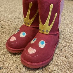 Size-10.. girl toddler boots !!!!
