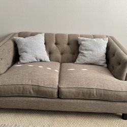 Modern Tufted Loveseat