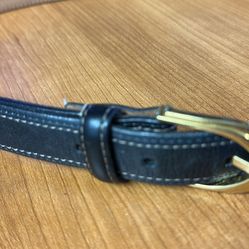 Belt Women’s Belt Small Made in Uruguai. Genuine Leather Black 