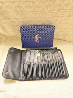 Y S L Makeup Brush Set