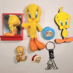 Vtg 90s Y2k Tweety Bird WB Warner Bros. Starbucks Finger Puppet Keychain Magnet