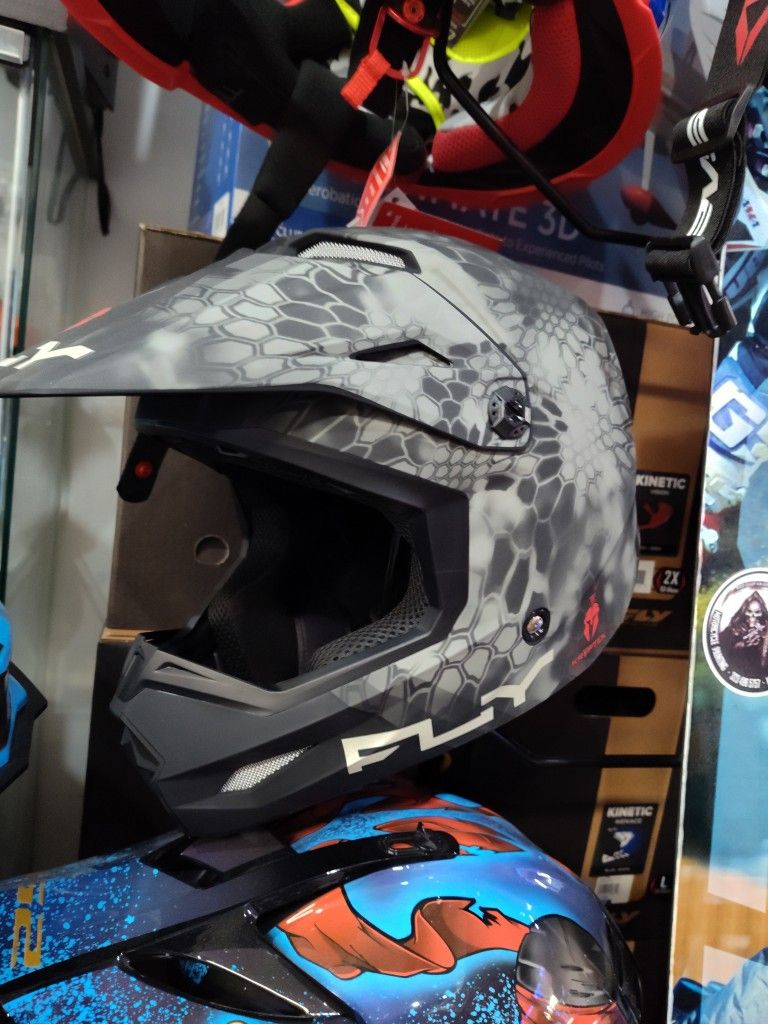 dot military motorcycle helmet Daytona Cruiser 2nd Amendment Seal (Size: XS) Daytona German Helmet In The Soft Touch Military Green Finish GPA Aircraft Helmet : Top