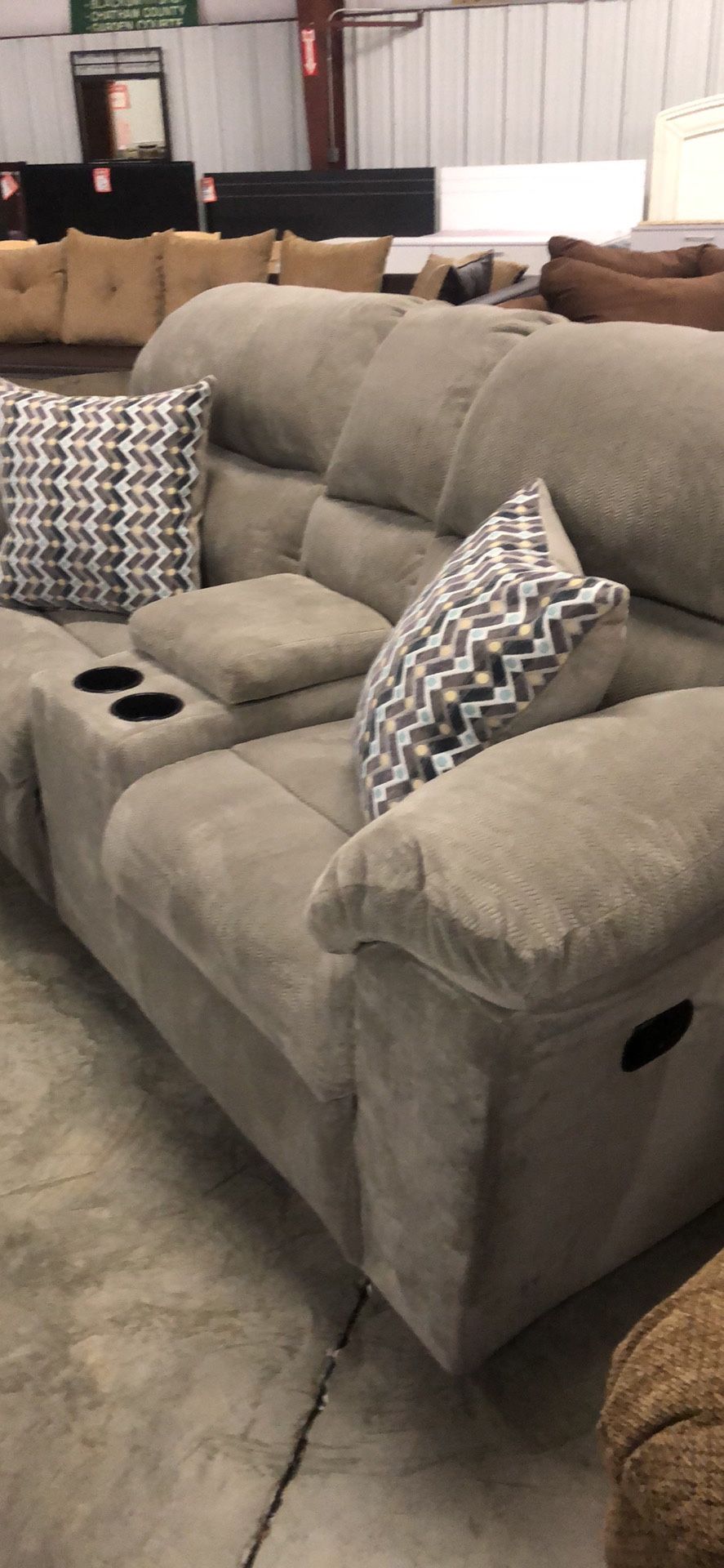 Reclining loveseat and sofa
