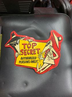 Top secret Vintage Metal Cartoon Sign Personal Use Only