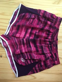 Athletic Pink Patterned Running Shorts Women’s With Liner Athletic Performance