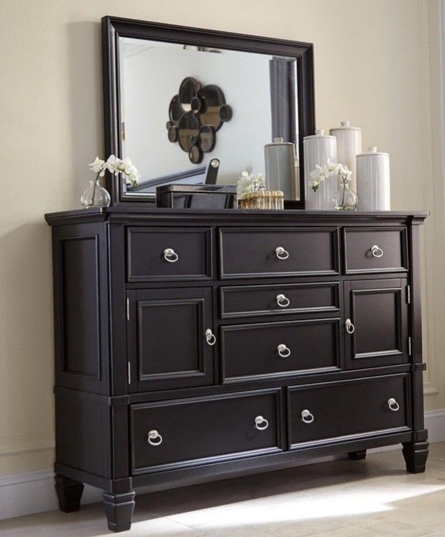 Ashley Large Dresser with Detachable Mirror