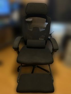 Ergonomic Mesh Office Chair