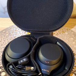 Sony WH-1000XM4 