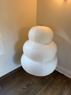 Akari Floor Lamp