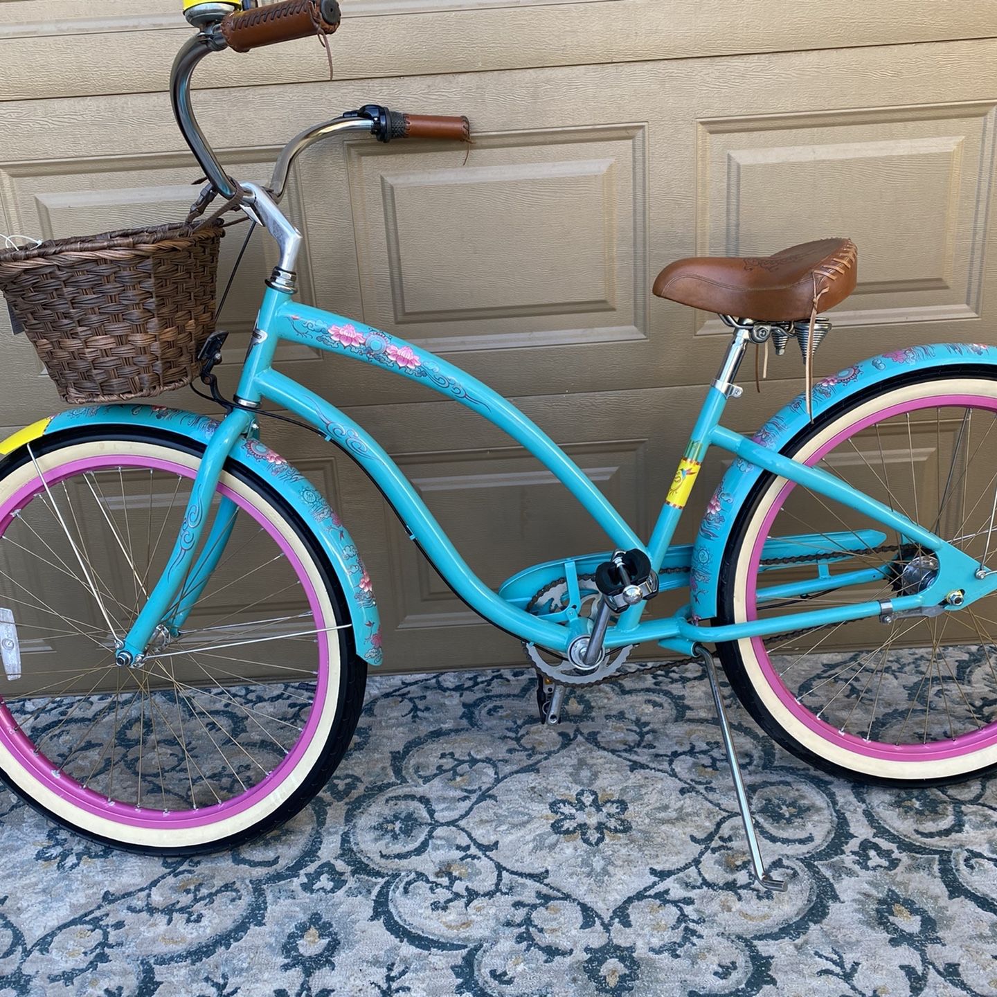 electra karma bicycle Cruiser Go! Step-Over Bike Firetail 1 20 features intricate dragons flying amongst the clouds in rich Straight 8 8i - Electra