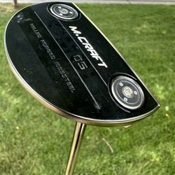 Mizuno M.Craft 0moi 05 Putter