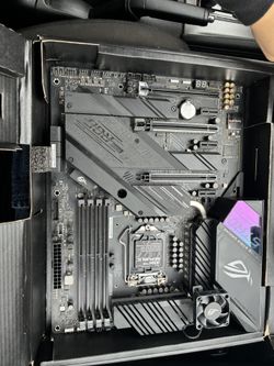 FOR PARTS!!!! ASUS Z490-E