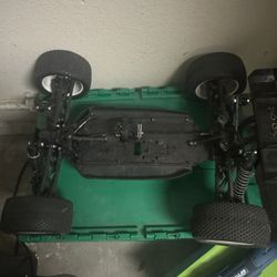 LOSI 8