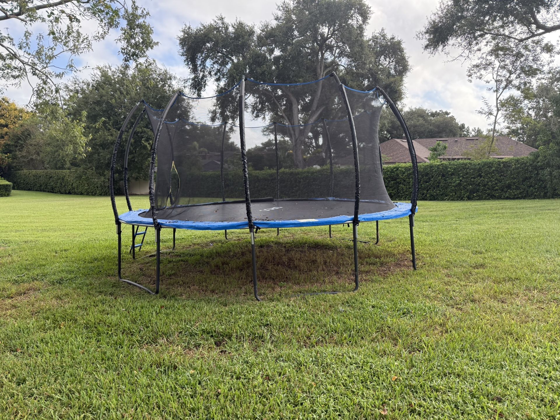 Trampoline