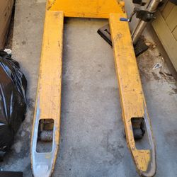 Pallet-jack Good Condition 