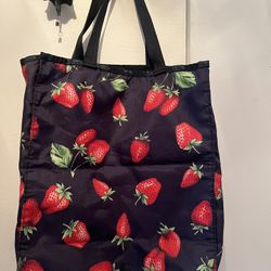 LeSportsac Shopping Bag $35