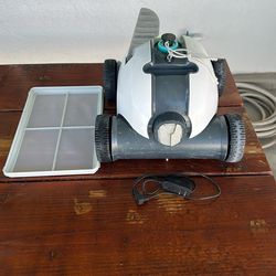 VIPER Chargeable Pool Vacuum Robot