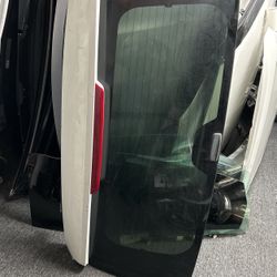 2007-2014 Chevrolet Tahoe  Rear Liftgate Back Glass Window W/ Privacy cover   OEM 