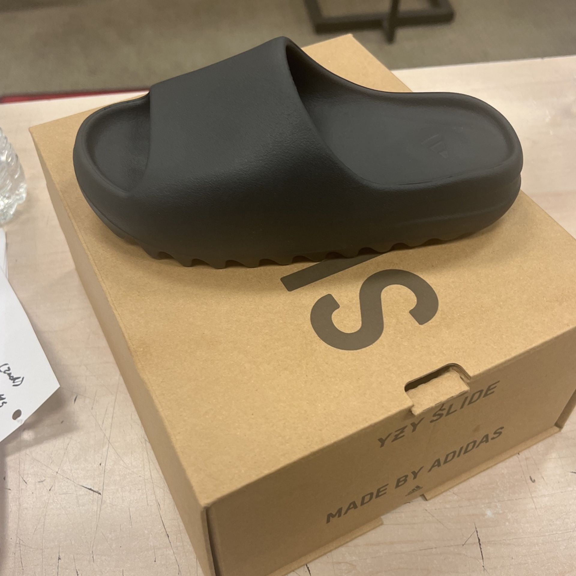 Yeezy Slides Size