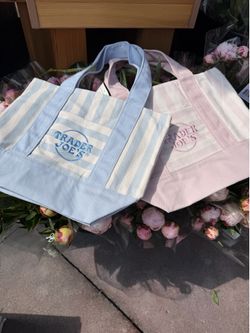 Mini tote bags