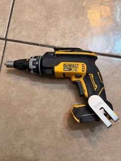 DEWALT 20V MAX XR cordless drill/driver