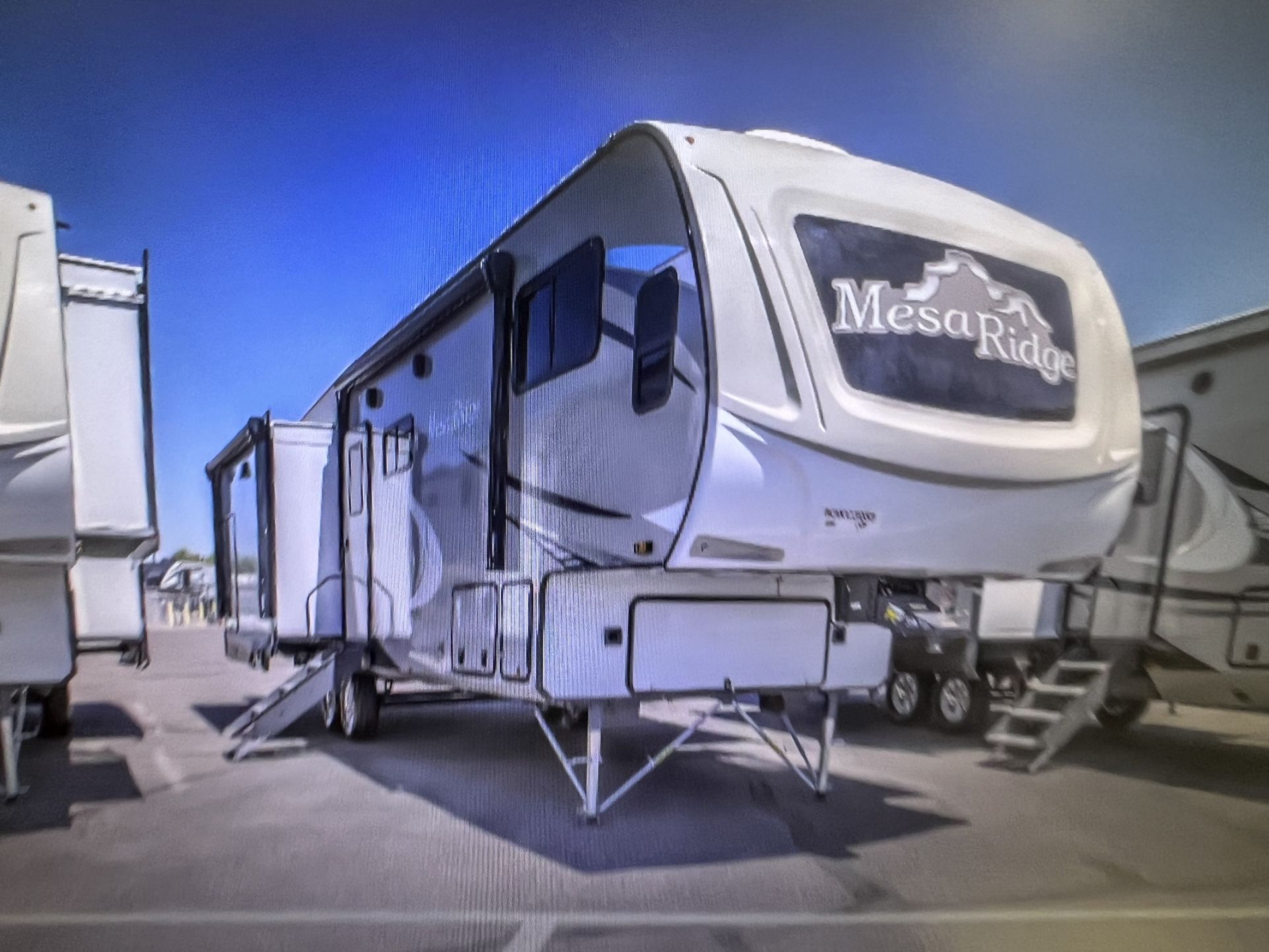 2022 MESA RIDGE XLT 354MBH