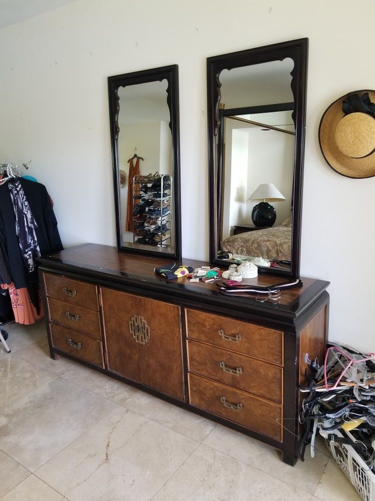 King Size Bed and Mattress and Bedroom Set for Sale in Miami, FL OfferUp