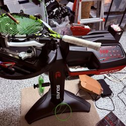 Tennis Stringing (Issaquah) 
