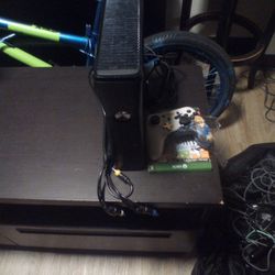 Xbox 360 With Game And Some Controller Idk