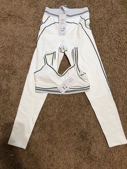White Alo yoga set