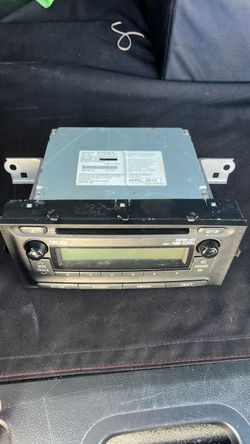 2012 Toyota  Prius C OEM Radio With Trim PN 86120-52D10