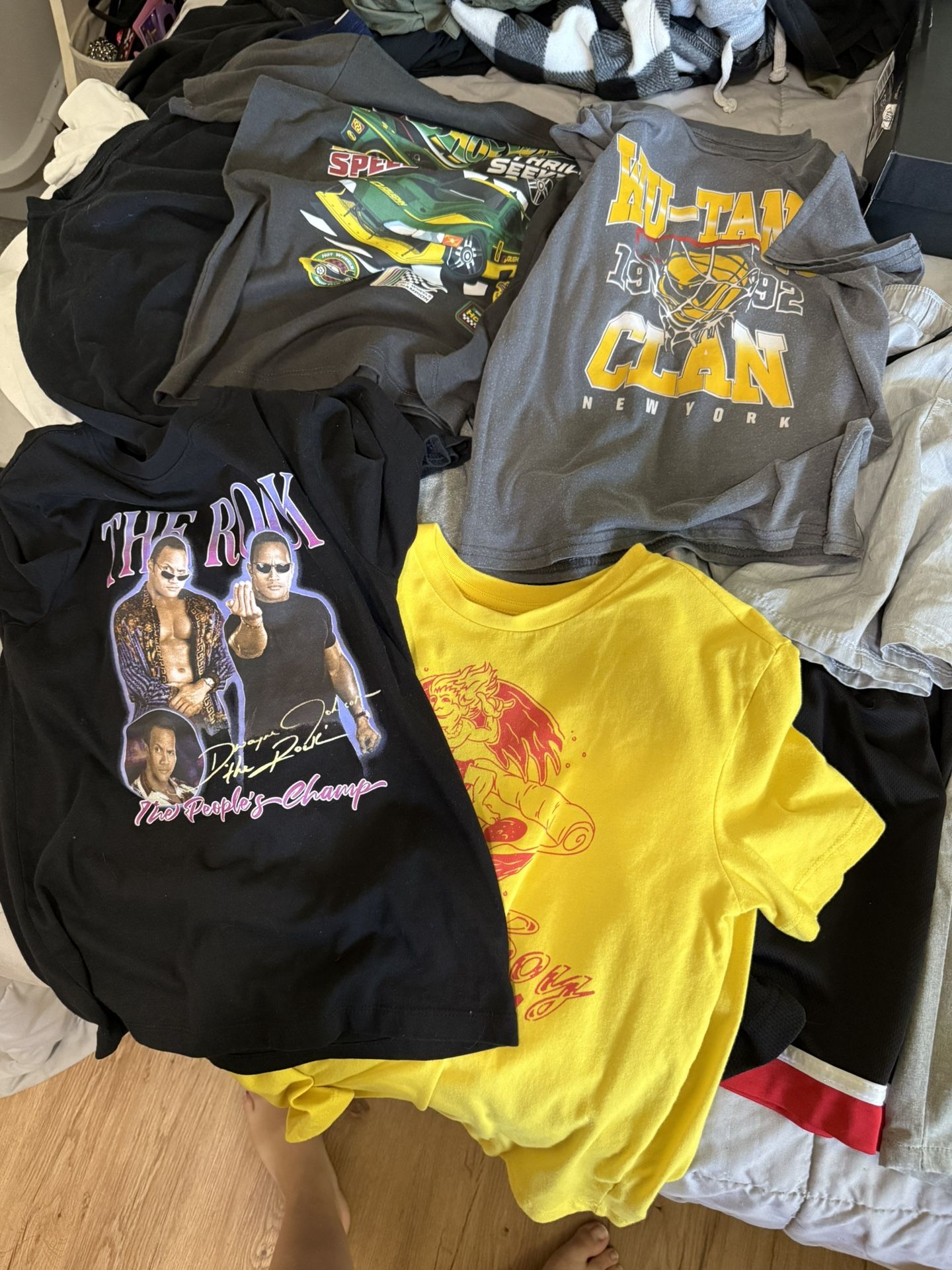 Huge Bag Of Boys Clothes