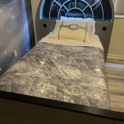 Star Wars Twin Bed Set With Dresser And Desk