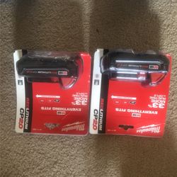 Milwaukee M18 18-Volt 2.0 Ah Lithium-Ion Compact Battery