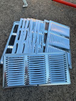Soffit vents 16 x 8