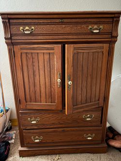 Vintage Lexington Recollections armoire