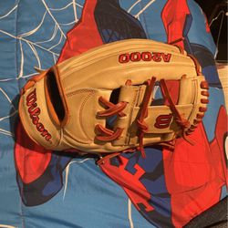 A2000 Baseball Glove Size 11.75
