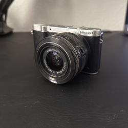 Samsung NX 3000
