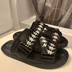 Black Kappa Slides